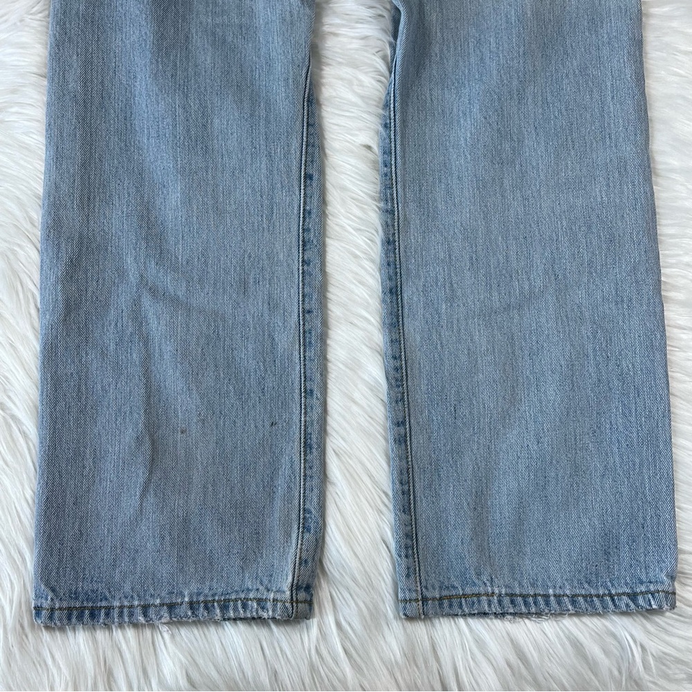 Levi's 501 Original Fit Button‎ Fly Non-Stretch Jeans - Picture 5 of 10